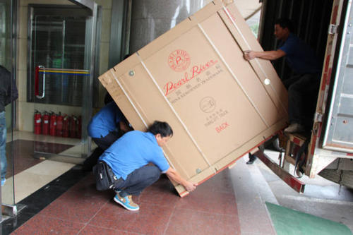 隆林钢琴贵重工艺品无忧运